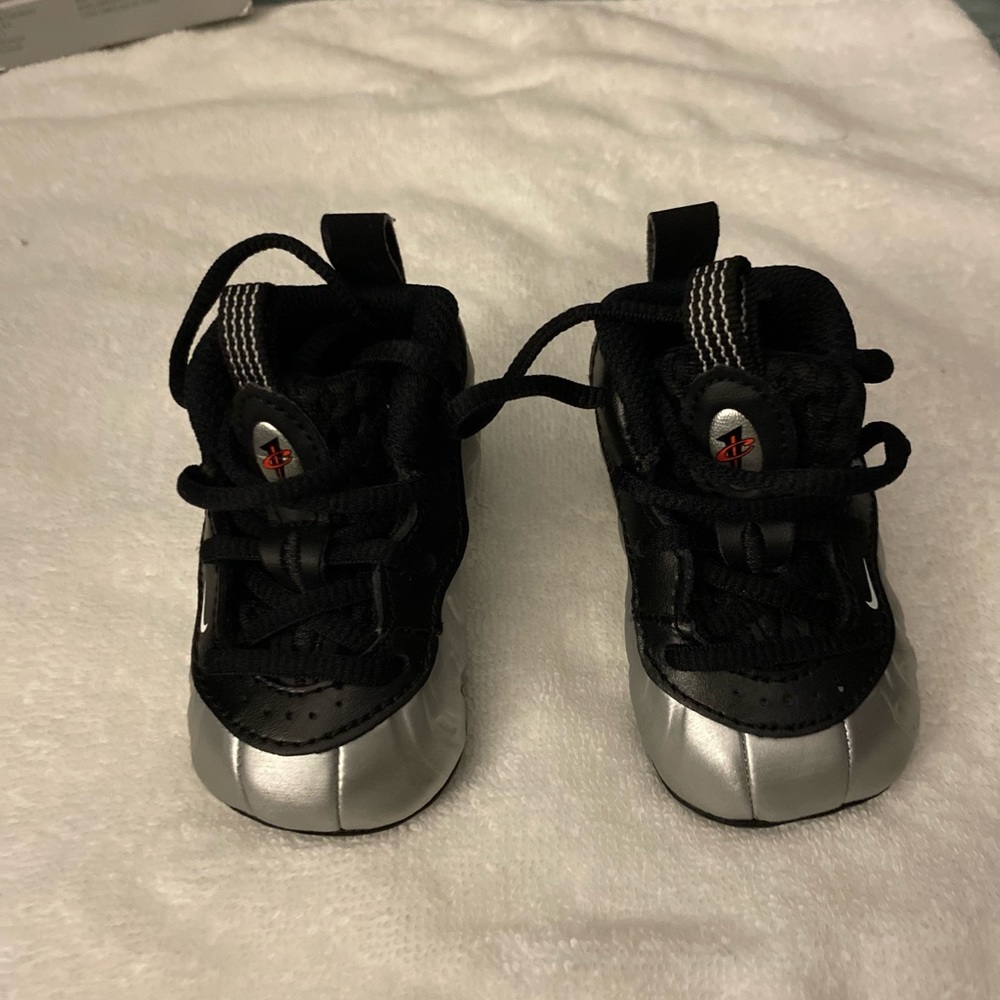 3c infant Nike Foamposite